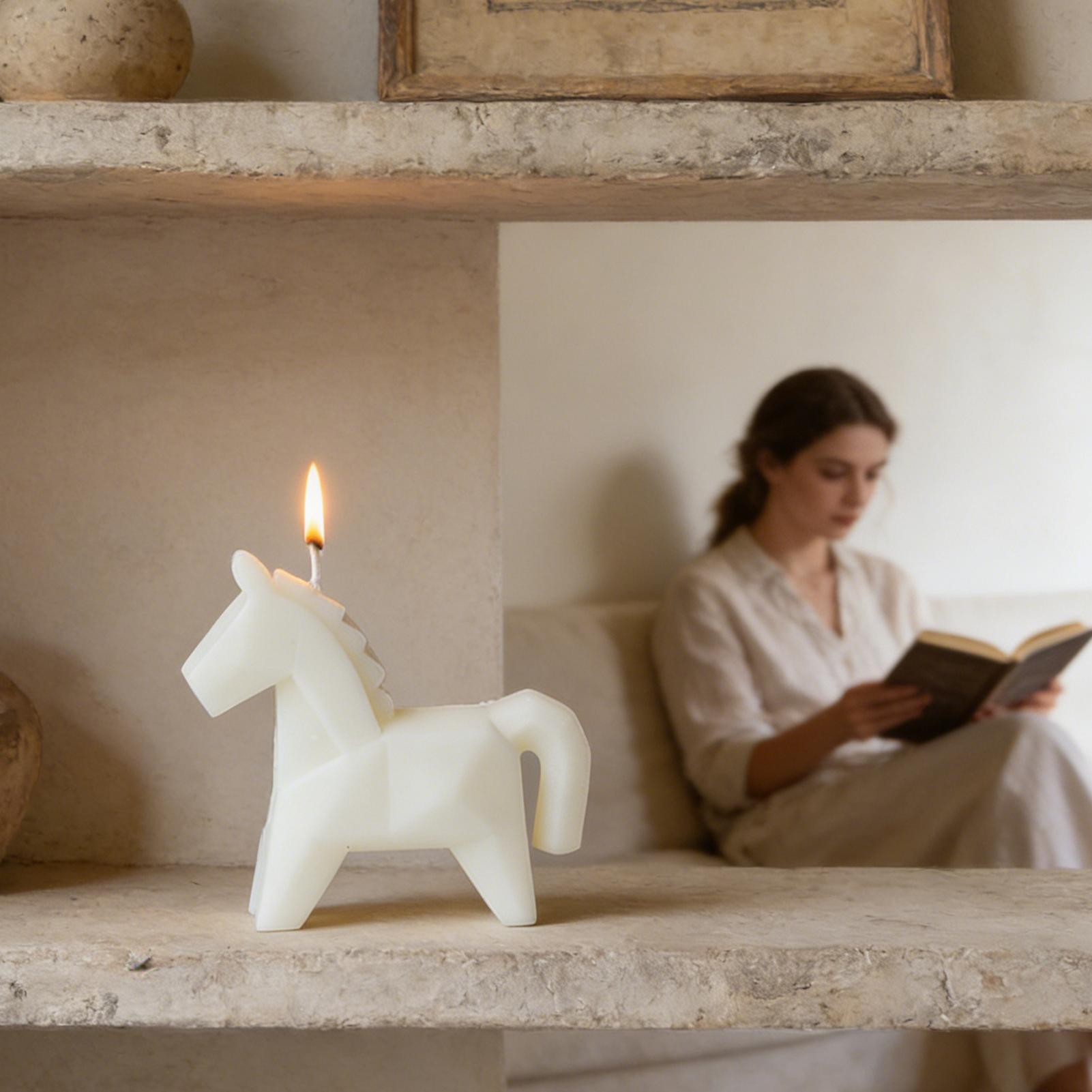 Horse Figure Scented Candle Tr - Beeswax Wrap Reusable ulasan dan harga